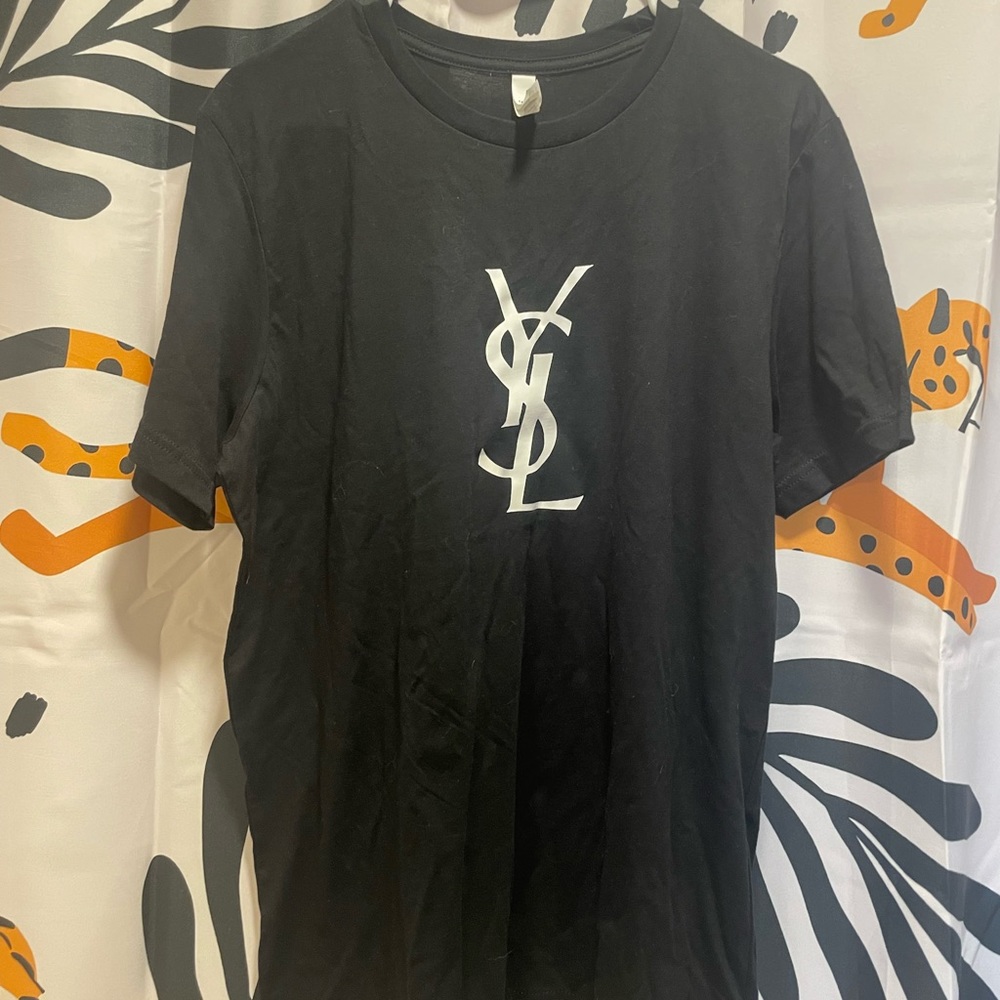 Black size large YSL luxury T-shirt